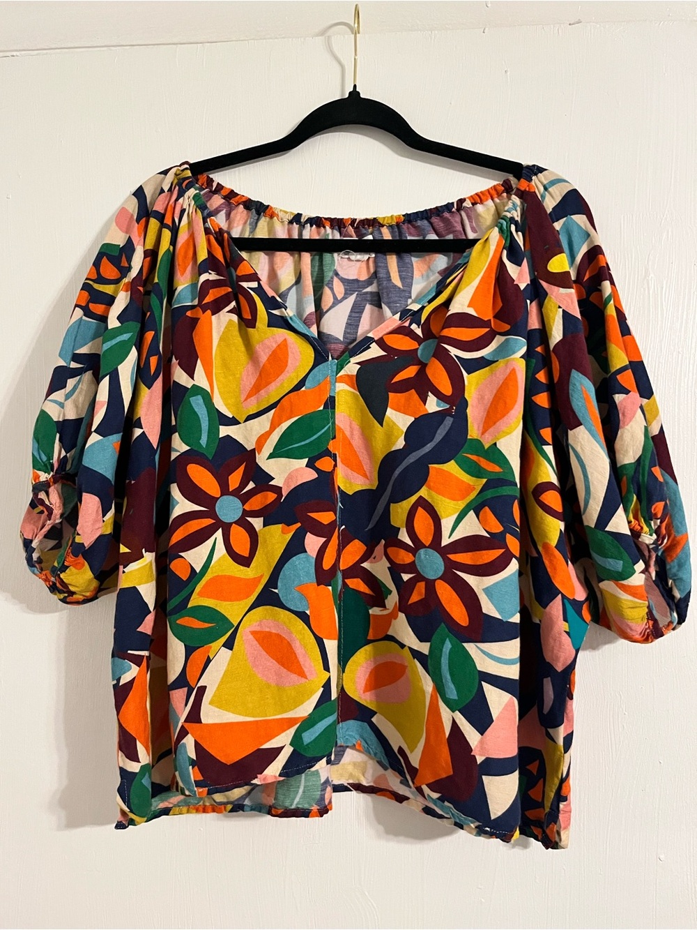 Velvet by Graham & Spencer Multicolor Floral Puff-Sleeve Blouse